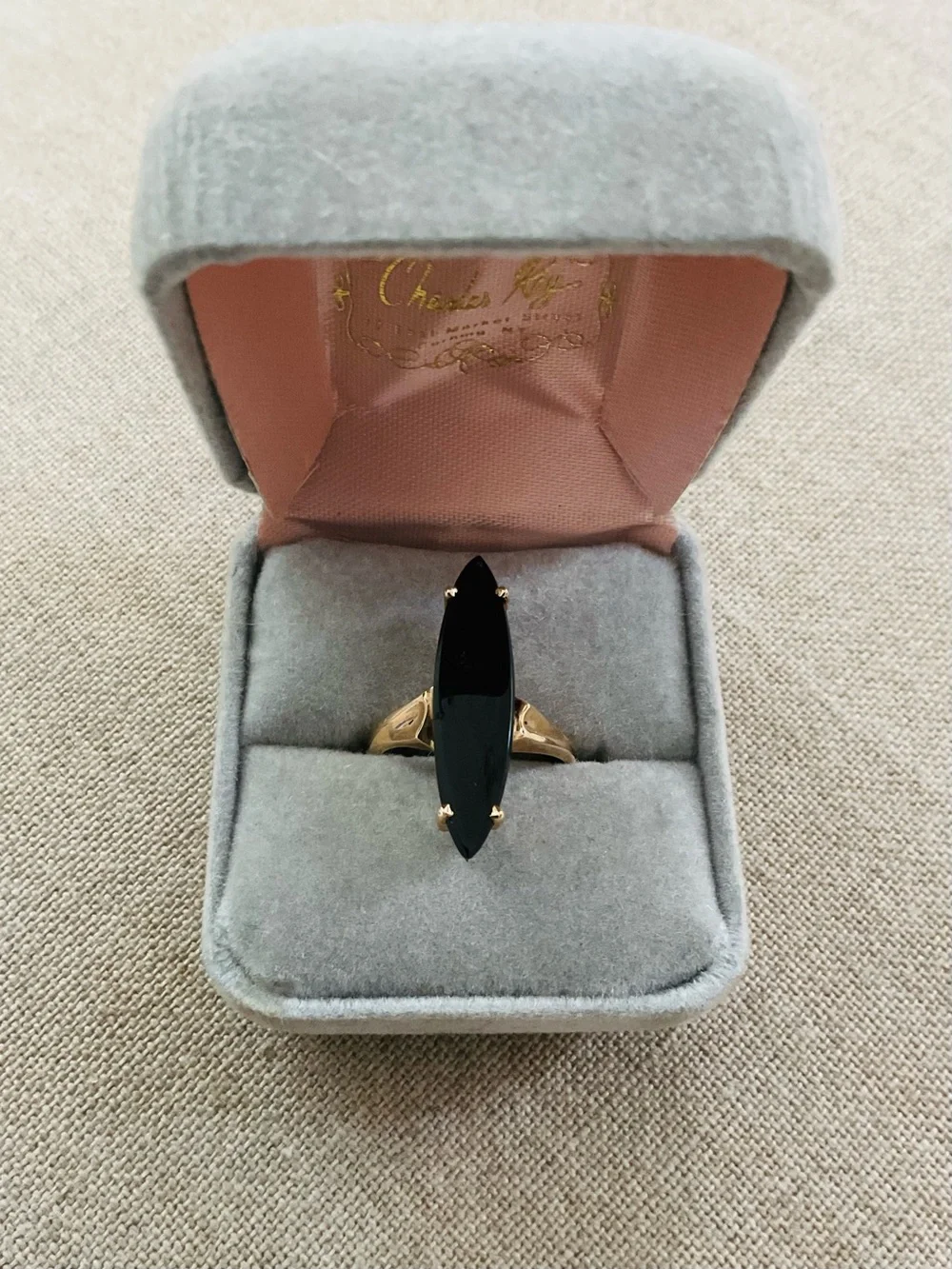 Vintage 1970s 10K Gold Black Onyx Marquise Ring Size 5.75 3.67g